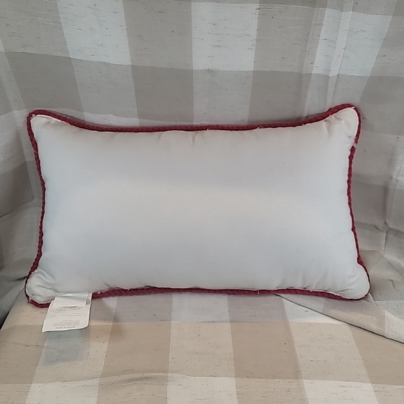 Coveted Home Large Rectangle Valentines 3 Hearts Love Pink / Red Pillow NEW - Picture 4 of 6